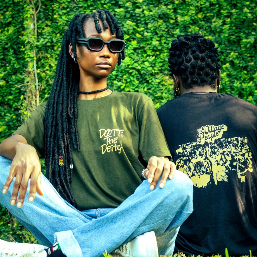 Dotti-Backview-Tee-Artist-Tee-Green-Female (5)